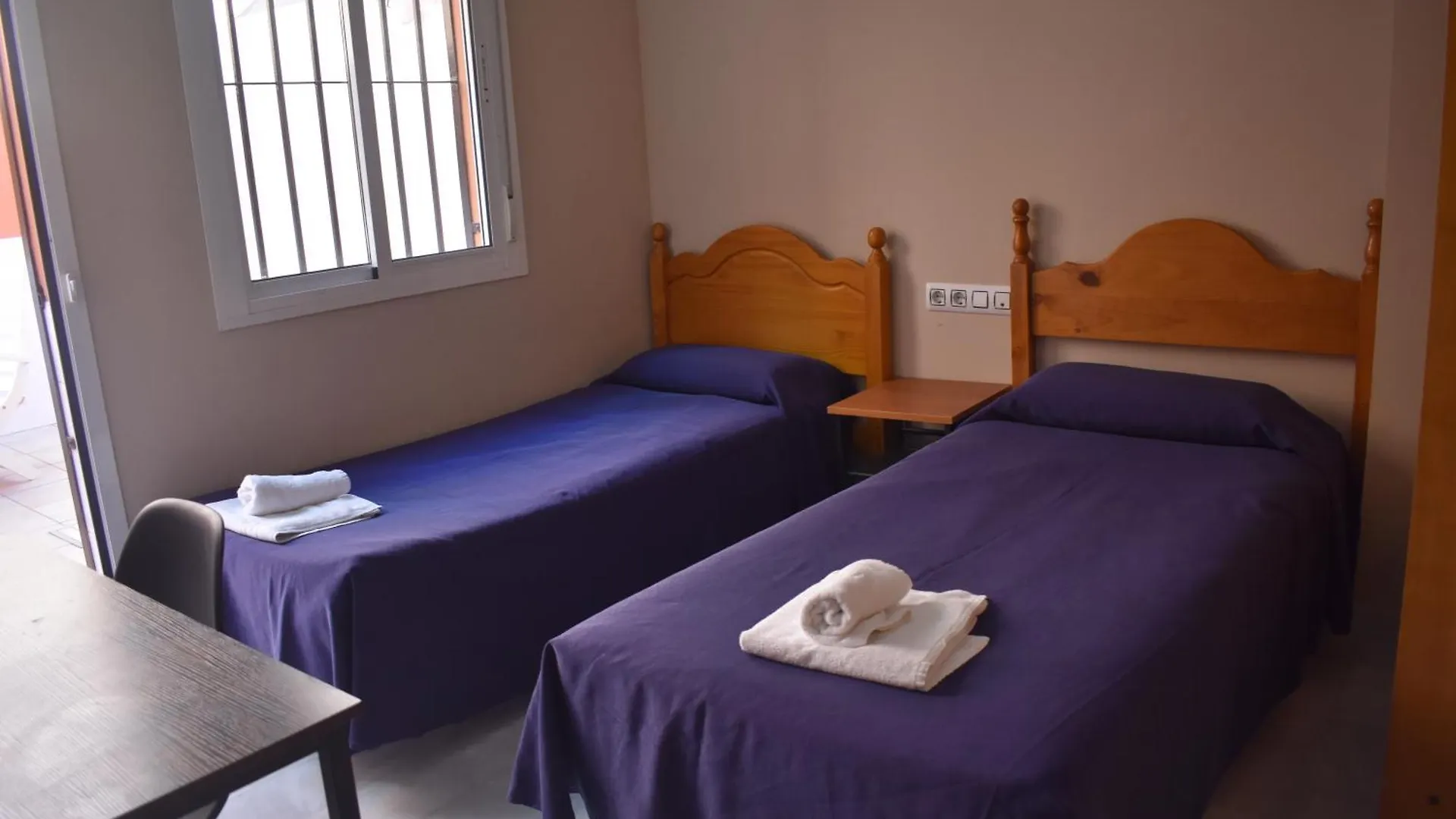 Hostal Alamare Siviglia Affittacamere