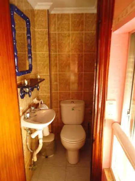 Hostal Alamare Seville Guest house